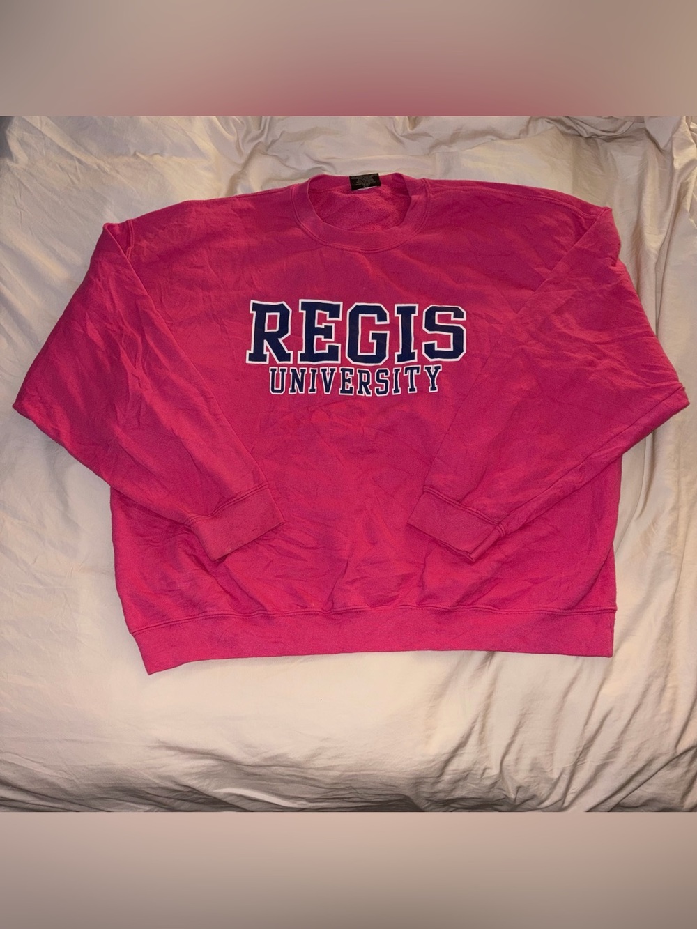 Vintage Regis University Pink Crewneck Sweater size XXL